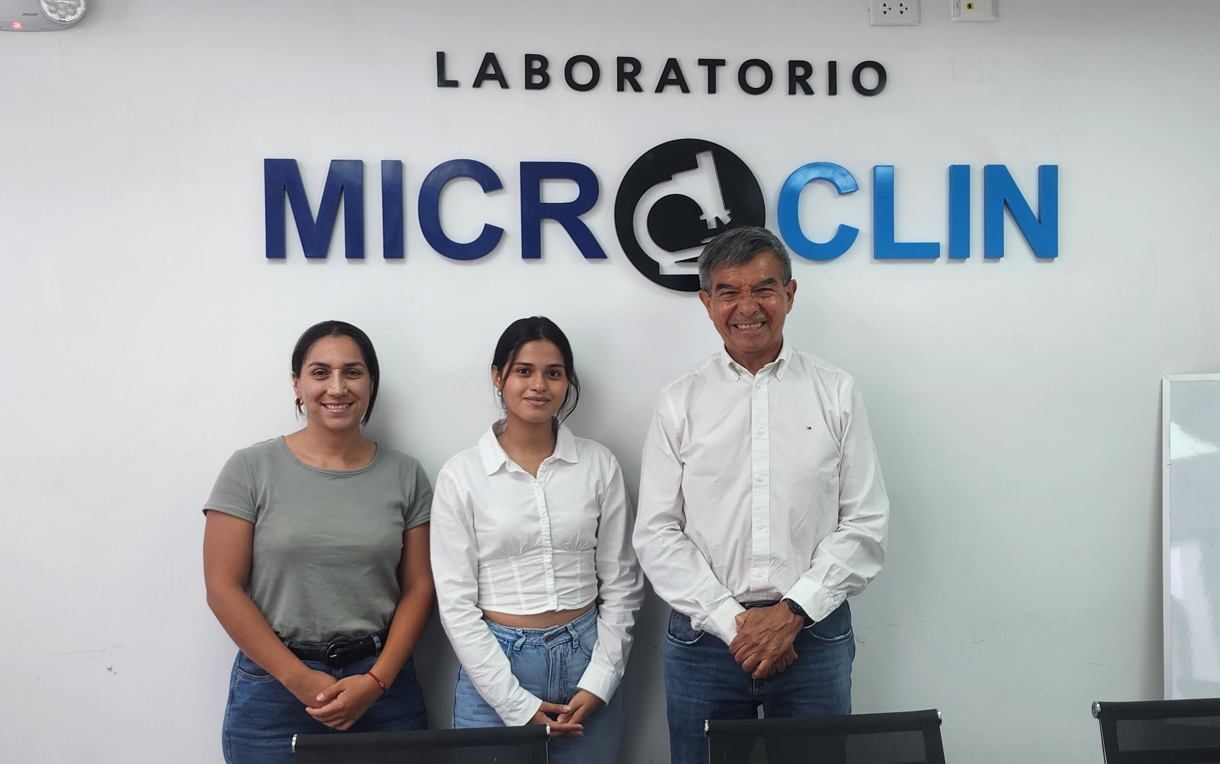 Equipo de VHD Michel Quispe y Víctor Hugo Dávila